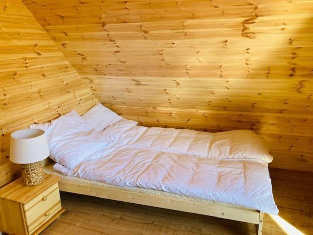 Kalinowy Sad Domki Z Jacuzzi I Sauna Mikołajki Exterior foto