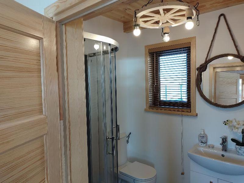 Kalinowy Sad Domki Z Jacuzzi I Sauna Mikołajki Exterior foto