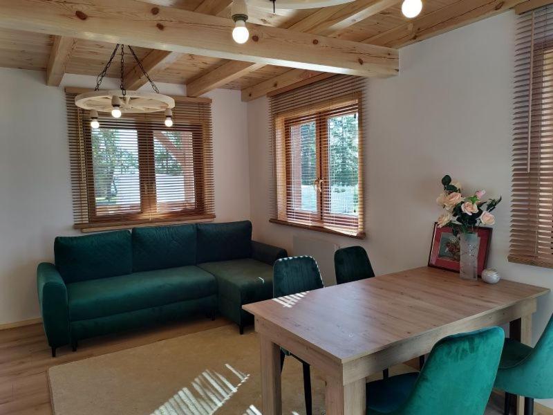 Kalinowy Sad Domki Z Jacuzzi I Sauna Mikołajki Exterior foto
